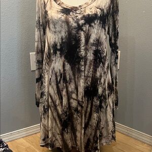 Women’s dress size small